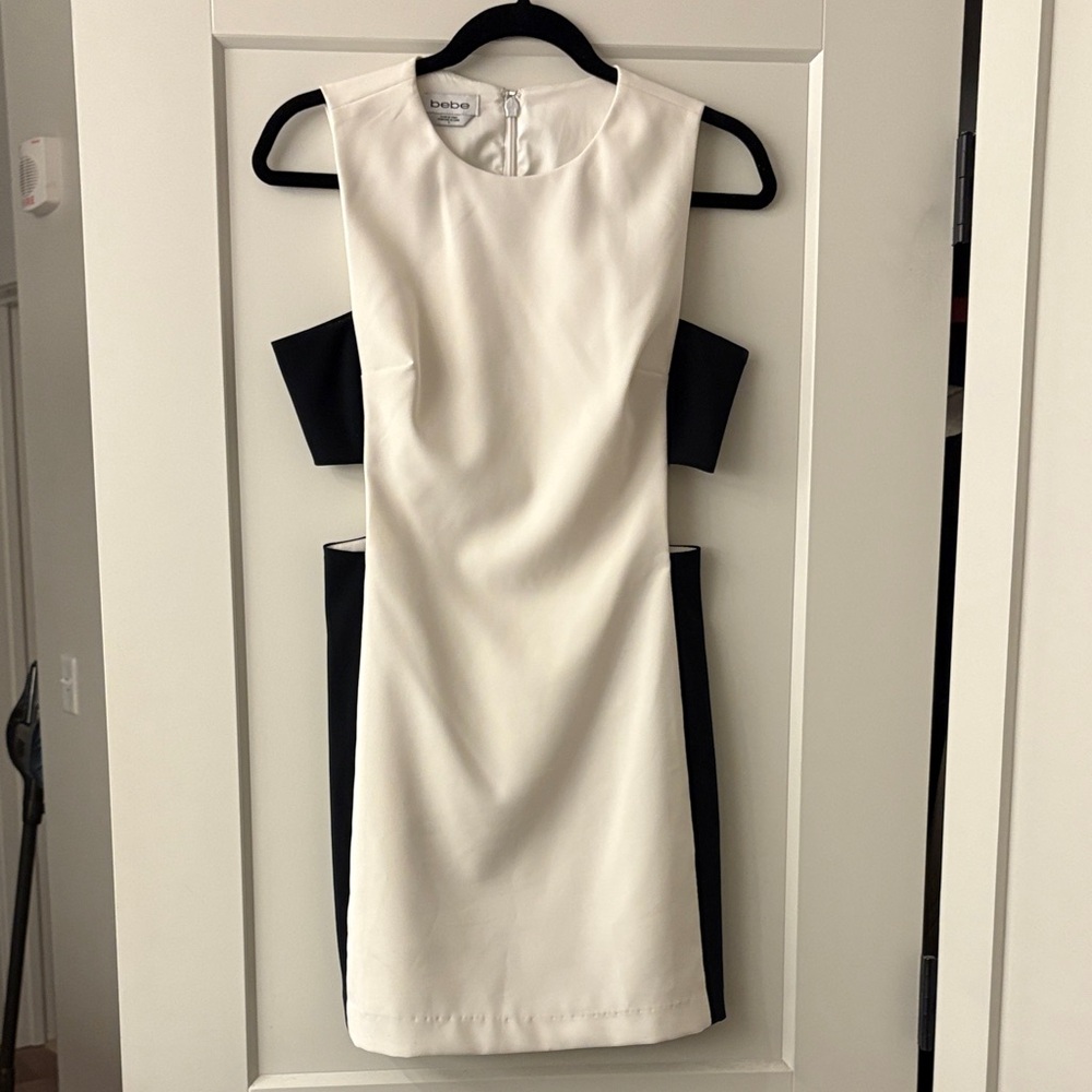 Bebe Elegant Ivory and Ebony Backless Dress